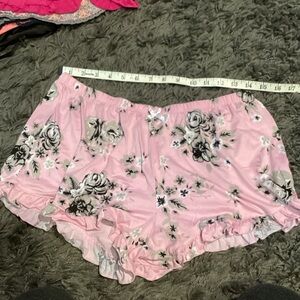 Pj Couture Pink Floral Women's Sleep Shorts
